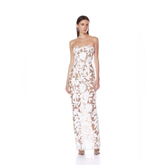 NEW Bronx and Banco Dahlia Maxi Dress in White Silver Floral Strapless, size S - Picture 5 of 12